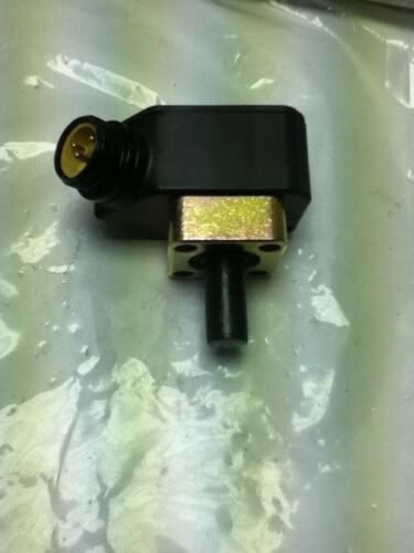 NAMCO EE230-30420 PROXIMITY SWITCH