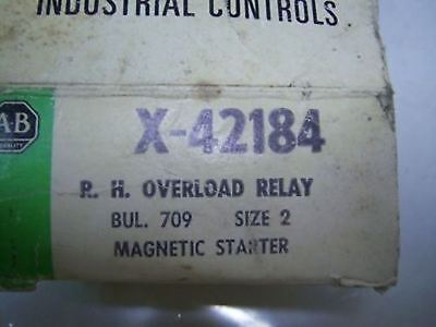 Allen-Bradley X-42184 Rt Hand Thermal Overload Relay for Magnetic Starter 815-B2