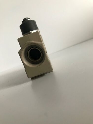 Omron Limit Switch ZE-N-2S