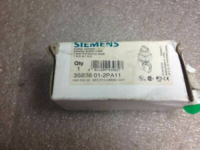 Siemens 3SB36-01-2PA11 Selector Switch