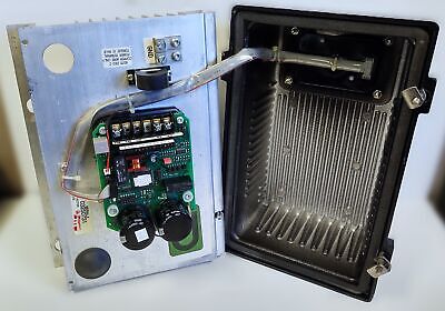 TB Wood's XFC1000-5C 115 V 4.5 A 0.5 HP Micro Inverter Drive in NEMA 4 Enclosure