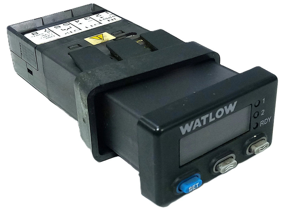 Watlow 935A-1CD0-000R 100-240 V AC 4 Temperature Controller w/ 4 Digit Display