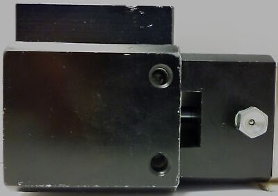 Graco 243482 Series A09A Air-Operated Dispensing Valve