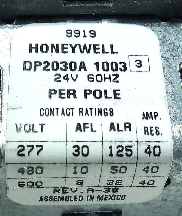 Honeywell DP2030A 1003 24 V AC 30 A 2-Pole Definite Purpose Contactor