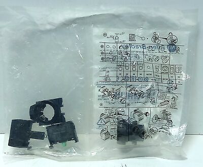 Allen-Bradley 800FP-LF7PN3WX10 White/Clear Illuminated LED Momentary Pushbutton