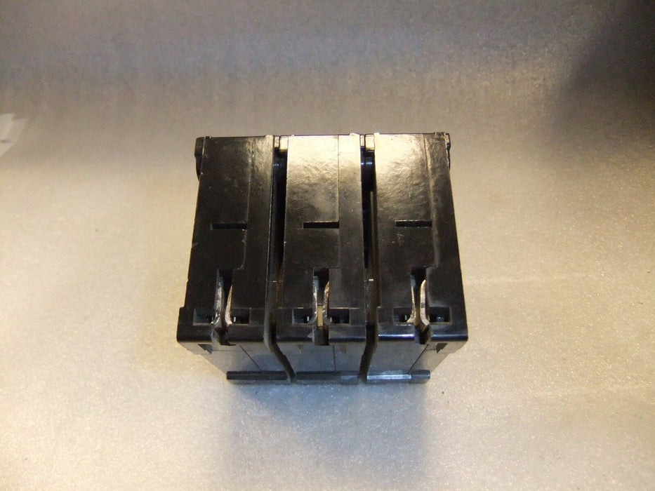 Siemens EQP9432 Circuit Breaker 20 Amp 3P 240VAC
