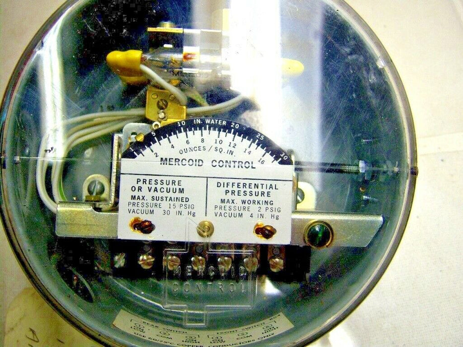 Mercoid Pressure Switch 2-15 Psig PG-804-P1