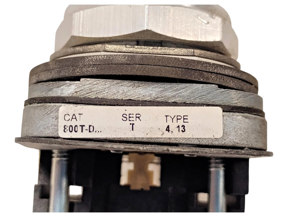 Allen-Bradley 800T-D2D1 Series T 30.5 MM Pushbutton w/ Mushroom Black Head