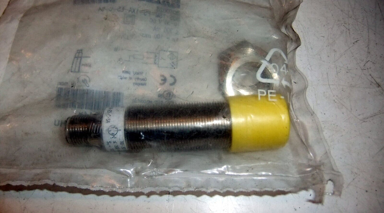 Balluff Bos 18M-PS-1XA-E5-C-S4 Tubular Photoelectric Sensor