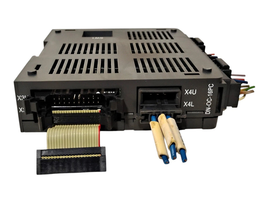 Okuma DN-OC-16PC A911-3053 Ver 1.1 Output Module